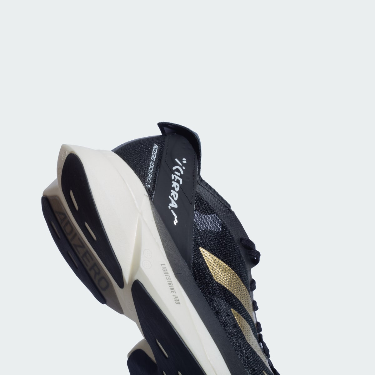 Adidas Tenis Adizero Adios Pro 3 Cierra. 9