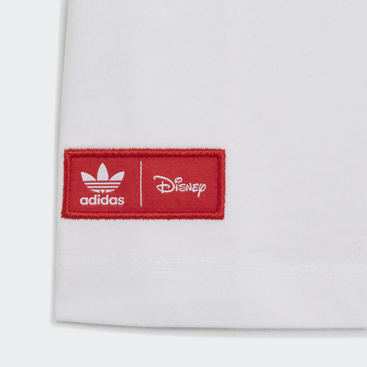 Adidas Camiseta Disney Mickey and Friends. 6