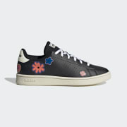 Color del artículo: Core Black / Core Black / Off White