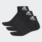 Màu sản phẩm: Black / Black / Black