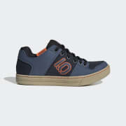 Color del artículo: Legend Ink / Wonder Steel / Impact Orange