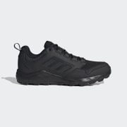 Color del artículo: Core Black / Core Black / Grey Five