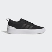 Color: Core Black / Core Black / Cloud White