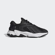 Kód barvy: Core Black / Core Black / Silver Metallic