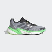 Color del artículo: Halo Silver / Core Black / Screaming Green
