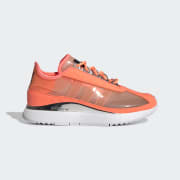Color del artículo: Signal Coral / Silver Metallic / Cloud White