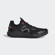 Farbe: Core Black / Grey Two / Solar Red
