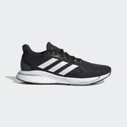 Produktfarve: Core Black / Cloud White / Magic Grey