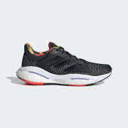 Color del artículo: Core Black / Core Black / Solar Red