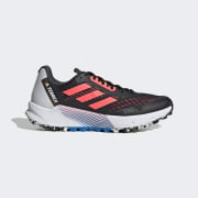 Color del artículo: Core Black / Turbo / Blue Rush