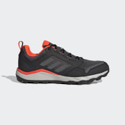Color del artículo: Core Black / Grey Five / Grey Six