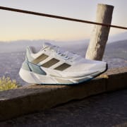 Couleur du produit : Cloud White / Core Black / Altered Blue