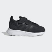 Cor do artigo: Core Black / Core Black / Cloud White
