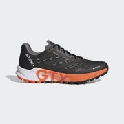 Color del artículo: Core Black / Core Black / Impact Orange