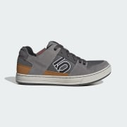 Cor do artigo: Grey Five / Grey One / Bronze Strata