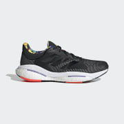 Color del artículo: Core Black / Core Black / Solar Red