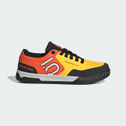 Colore prodotto: Solar Gold / Cloud White / Impact Orange