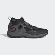 Color del artículo: Grey Five / Core Black / Red