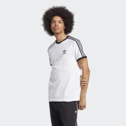 Le t-shirt liséré trois bandes, Adidas Originals, T-shirts à Logos et  Typos pour Homme