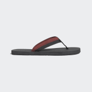 Color: Core Black / Scarlet
