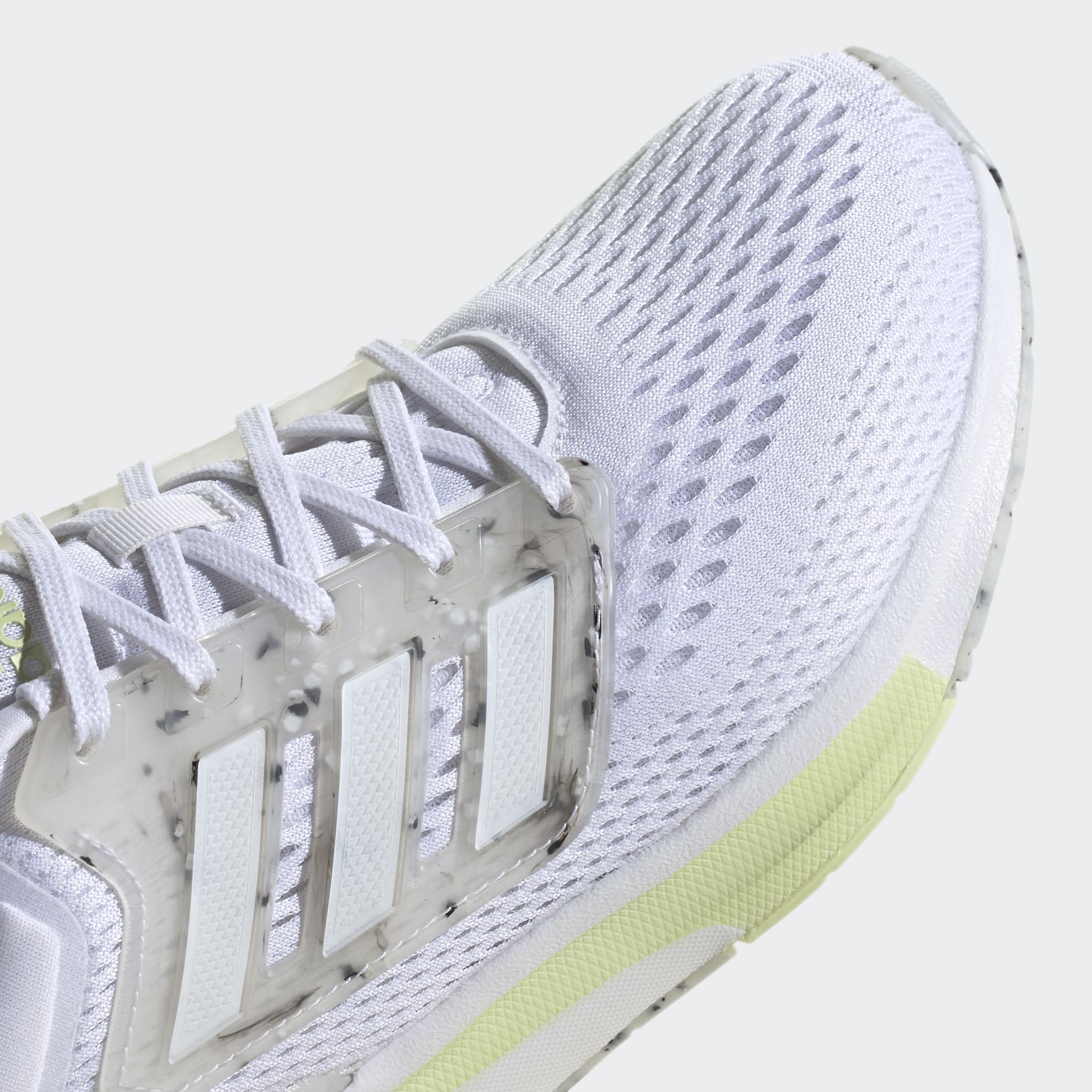 EQ21 Run Shoes