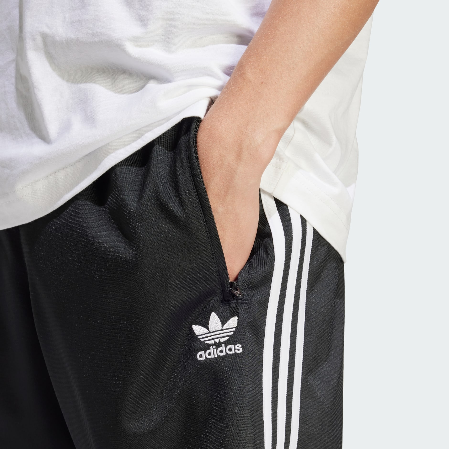 Clothing - Adicolor Firebird Shorts - Black | adidas South Africa