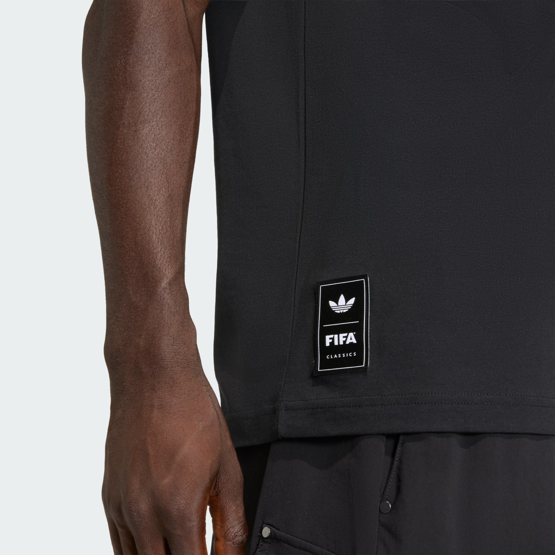 ARCHIVE AFRICA 94 GRAPHIC TEE