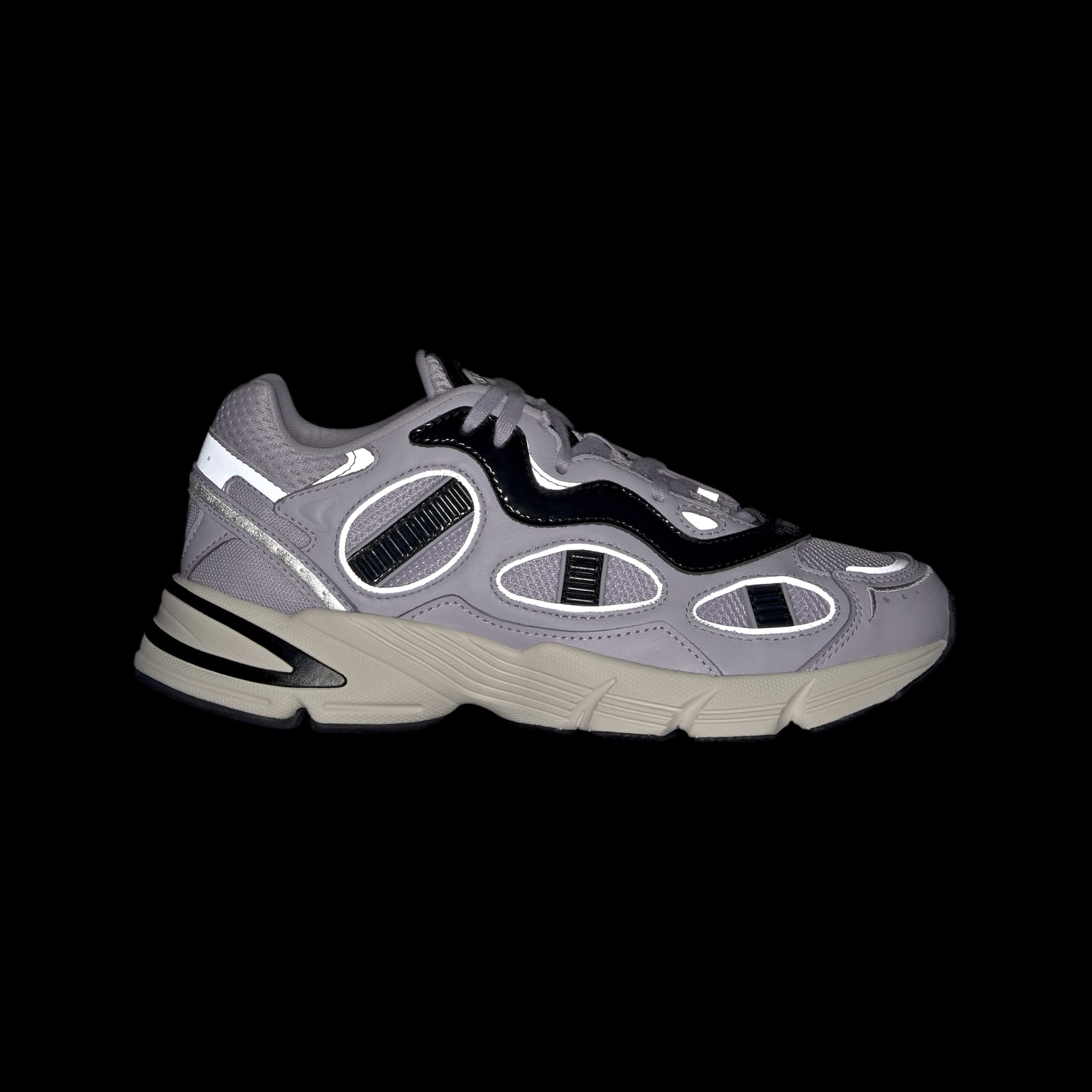 Astir SN Shoes