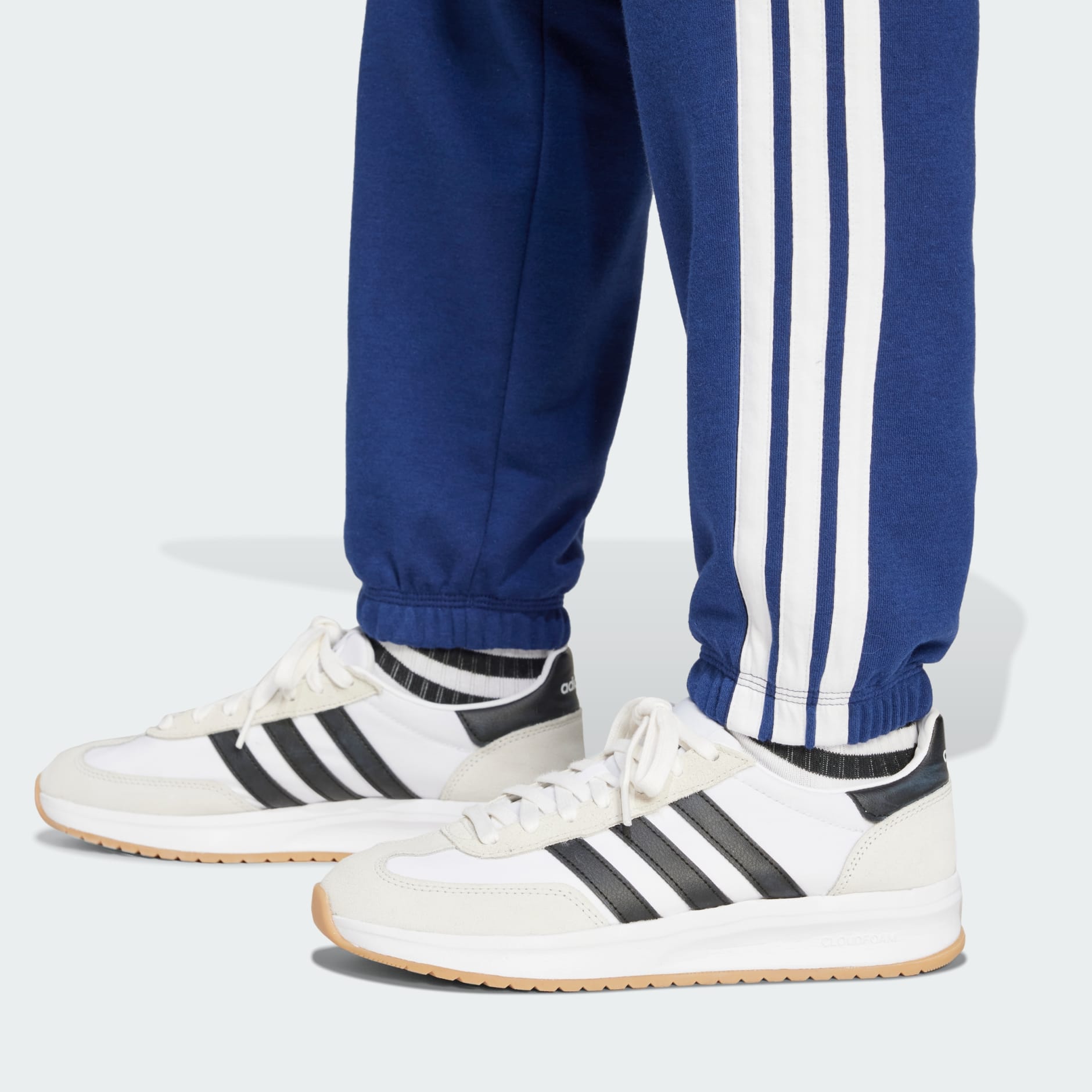 Hlače Essentials 3-Stripes French Terry Cuffed