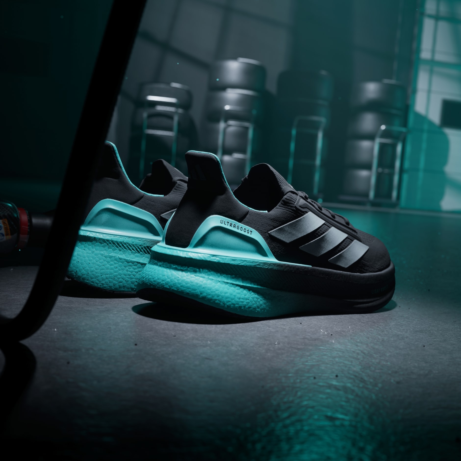 ULTRABOOST 5 MERCEDES AMG PETRONAS F1 TEAM Shoes