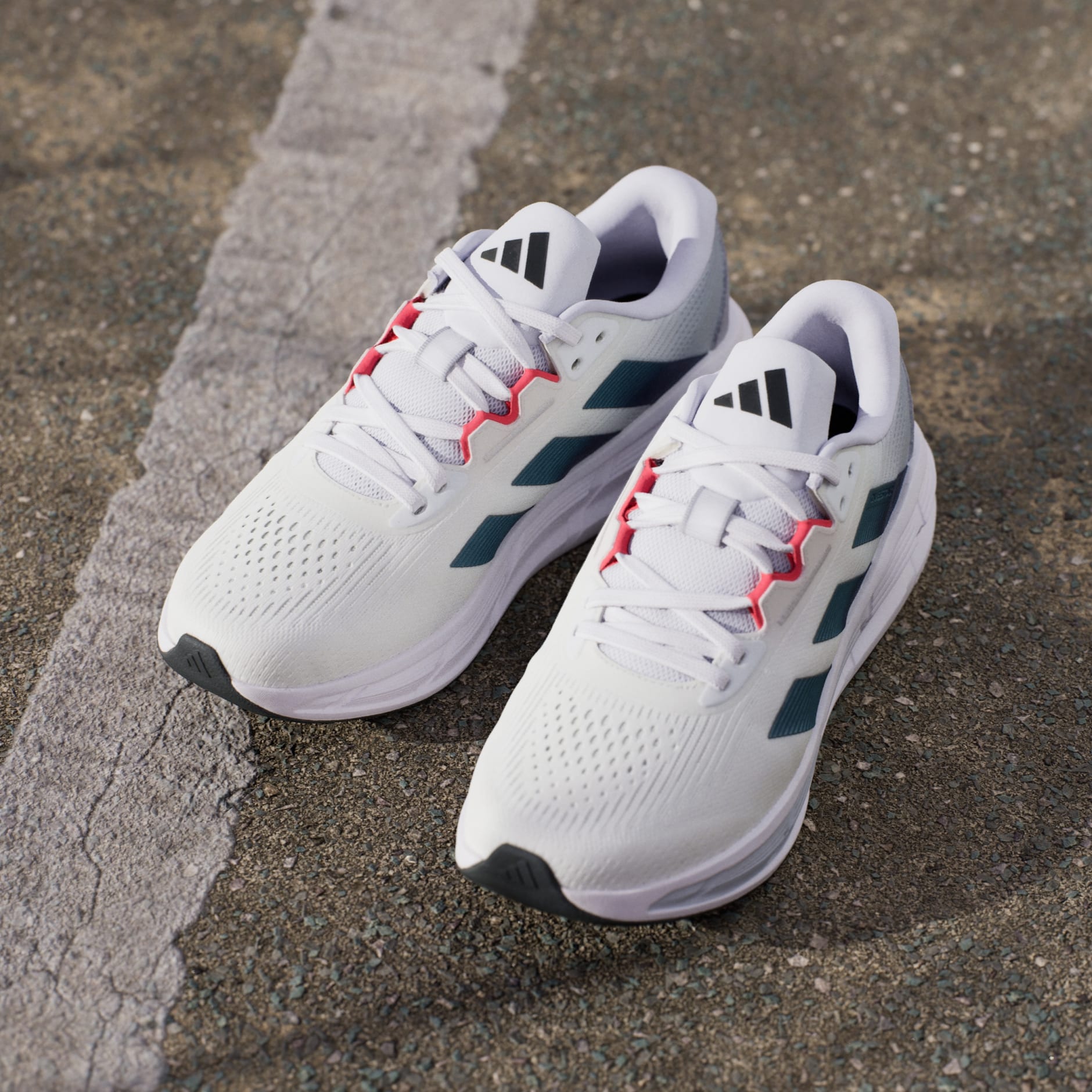 Questar 3 Running Shoes