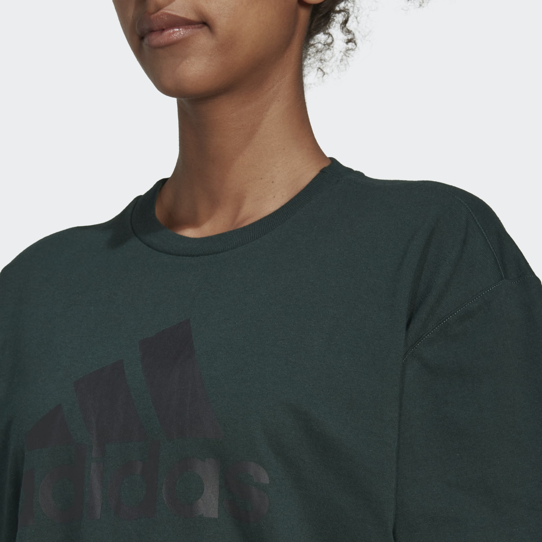 Future Icons Badge of Sport Tee