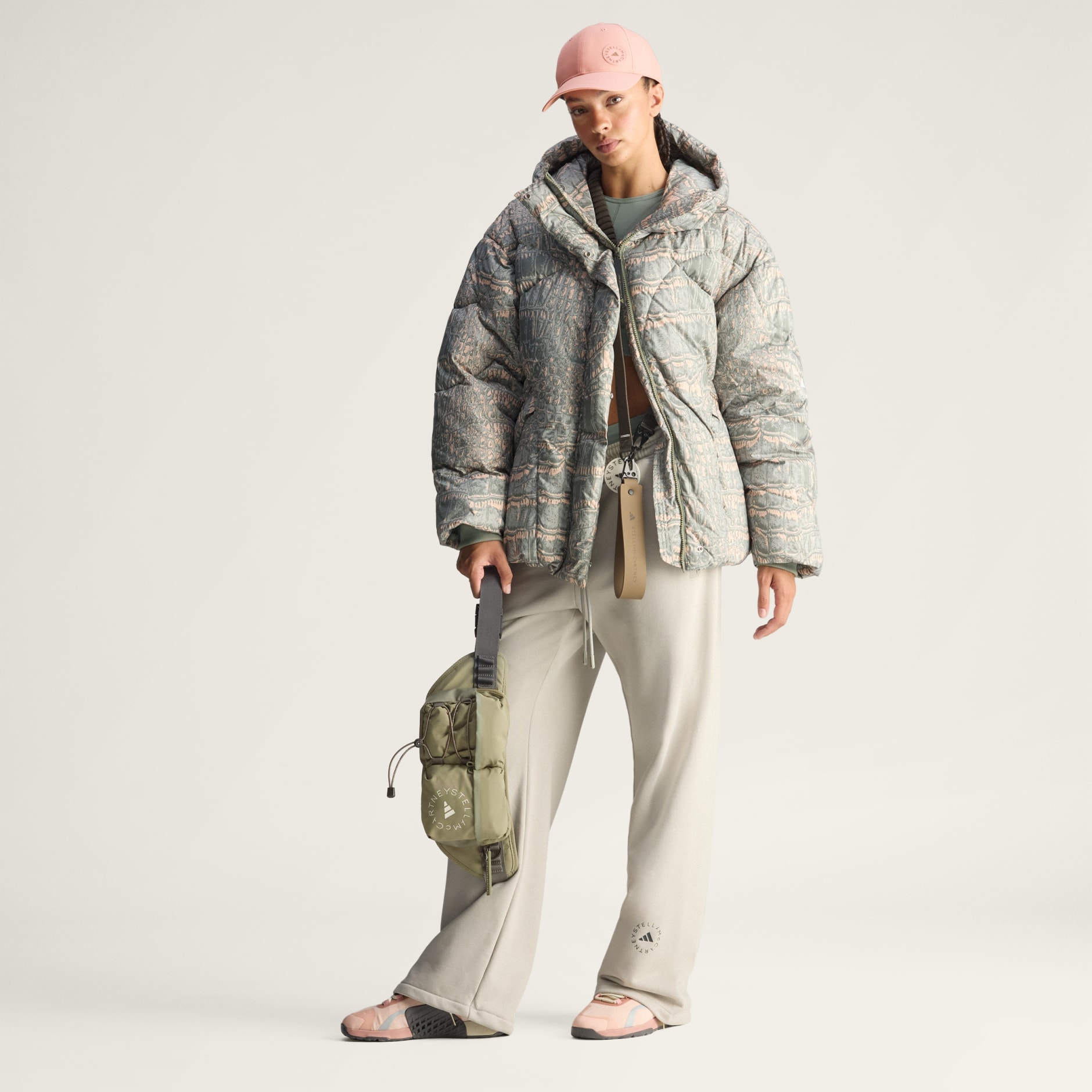 Borsetă adidas by Stella McCartney