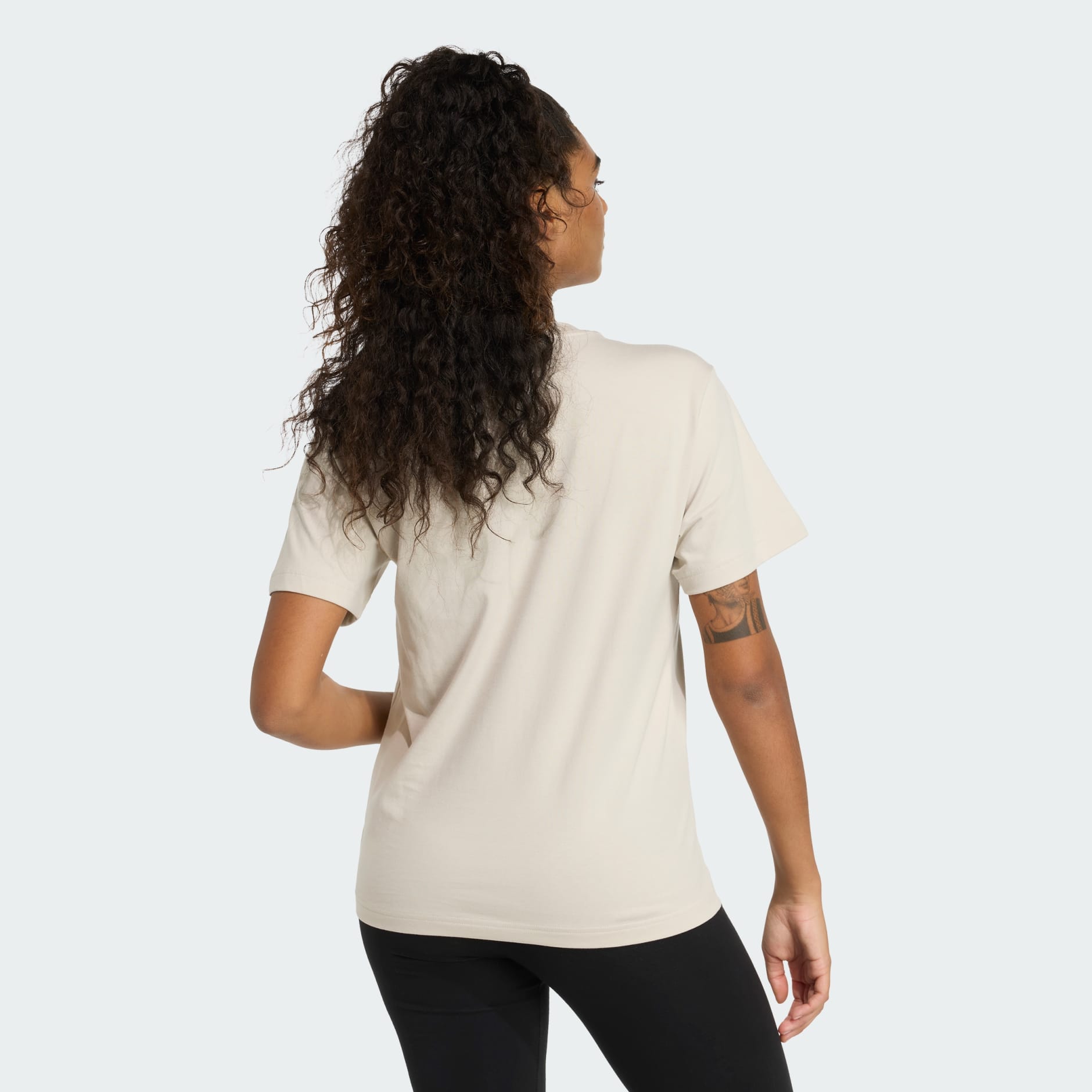 تيشيرت Collegiate Graphic