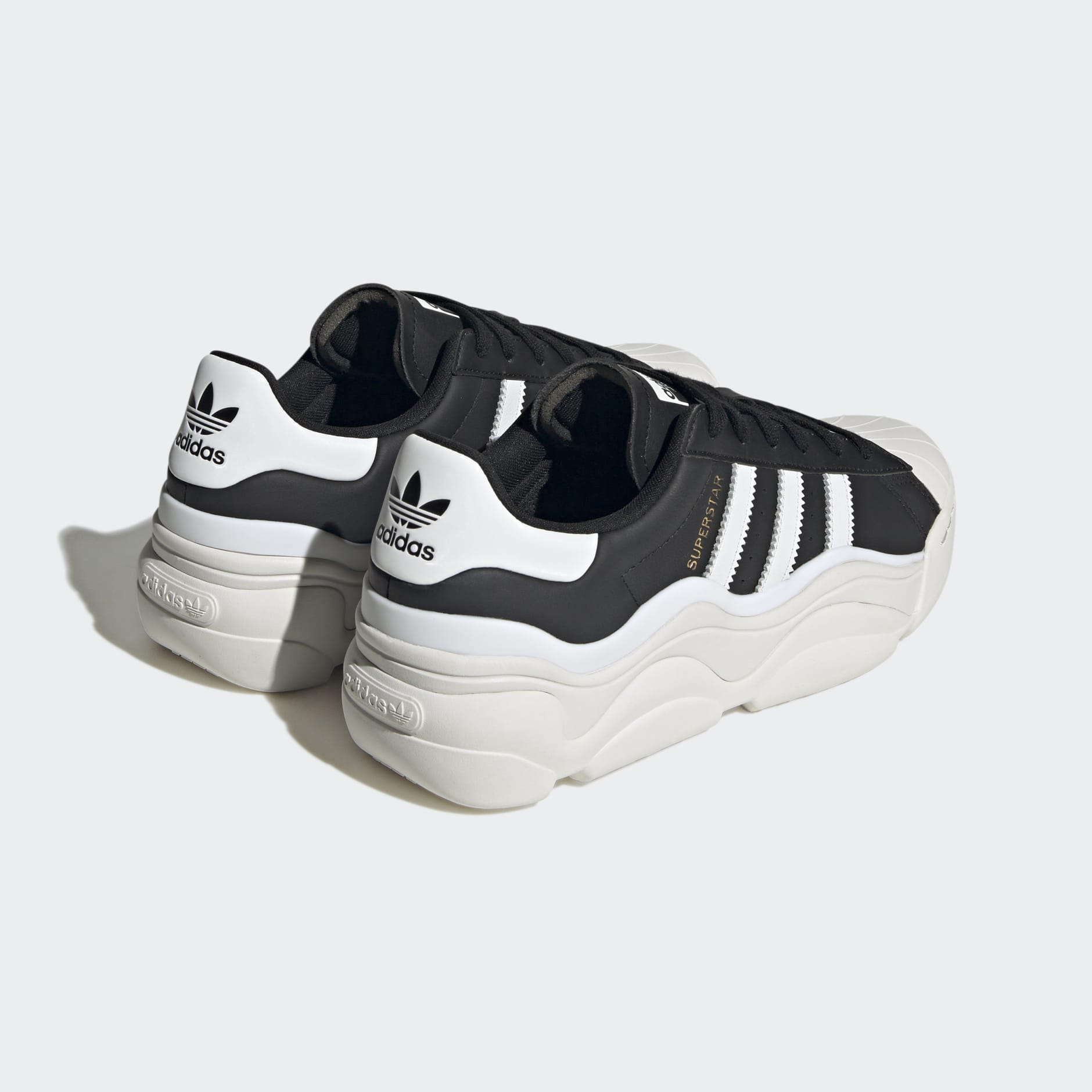 Originals superstar sneakers 2025 in white and black