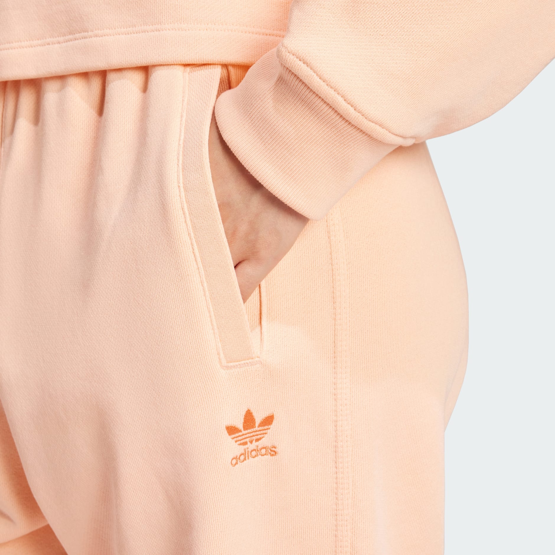 Pantaloni jogger flaușați Essentials