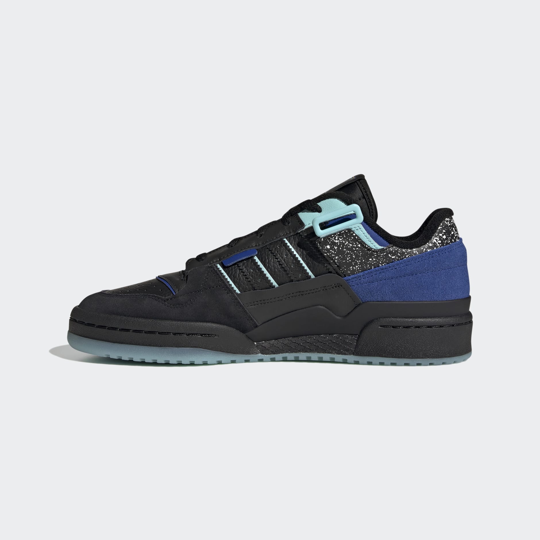 Forum Exhibit Low Shoes