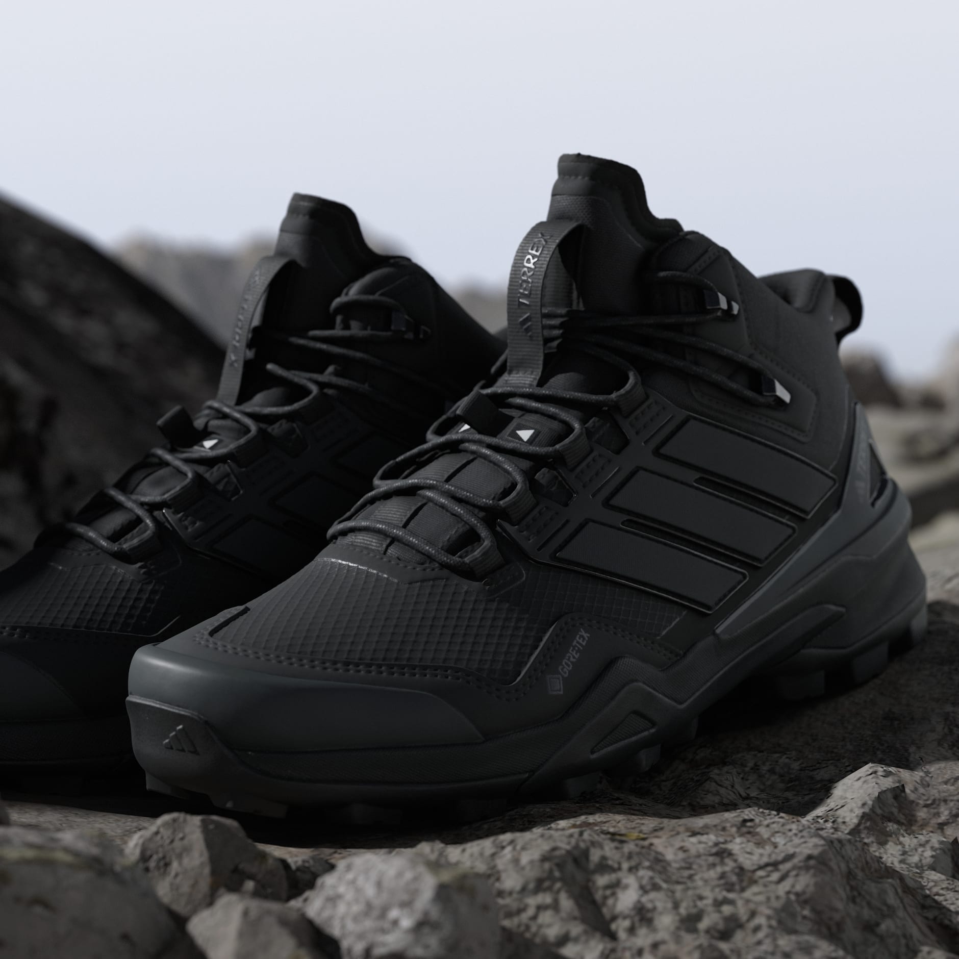 Pantofi de drumeție Terrex Skychaser Mid GORE-TEX