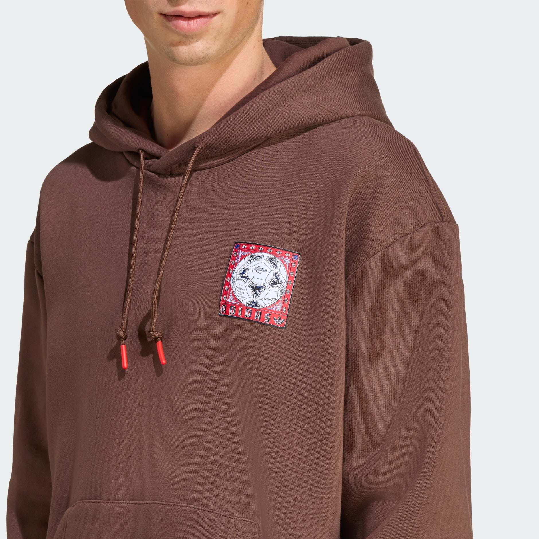 Majica s kapuljačom i grafičkim motivima