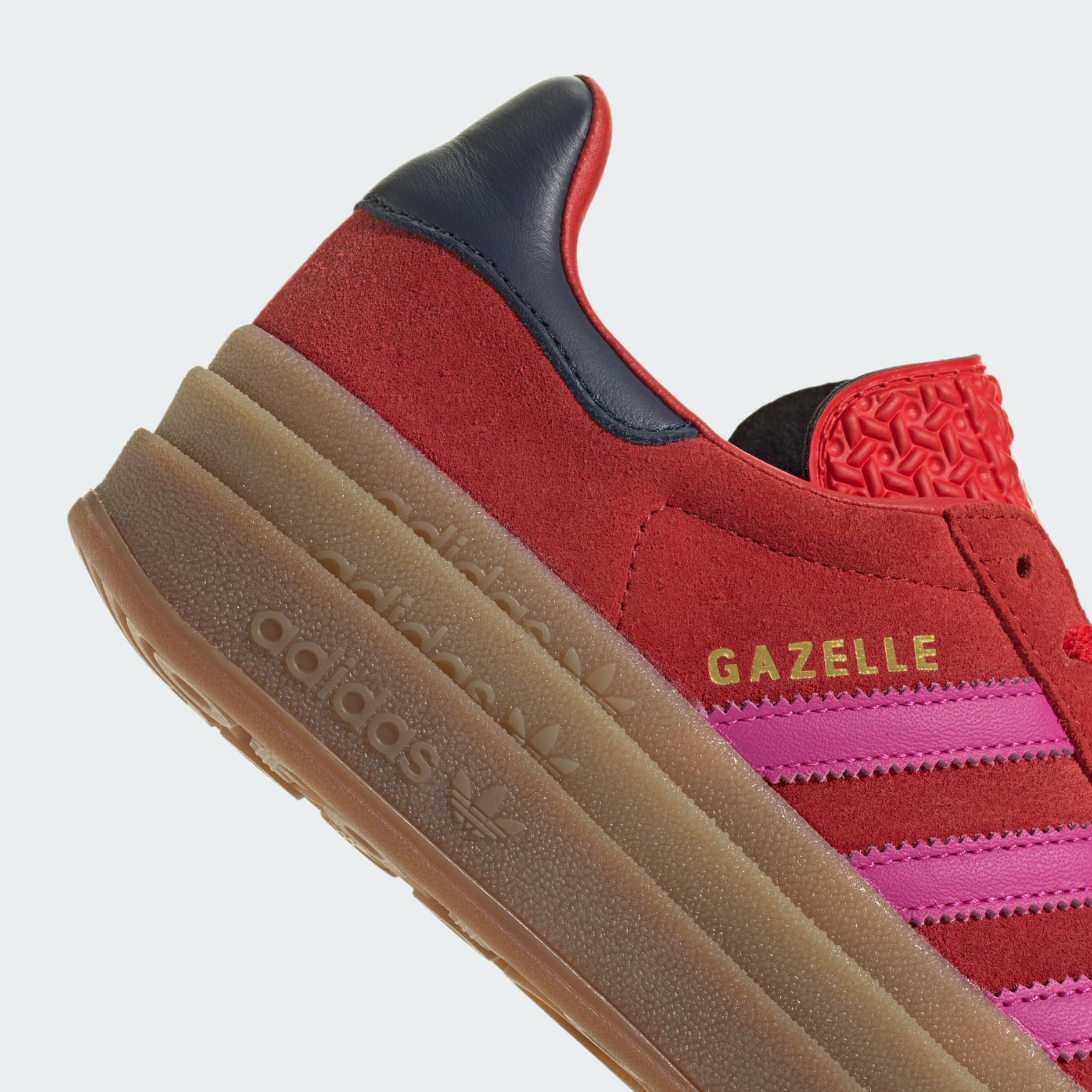 Pantofi Gazelle Bold