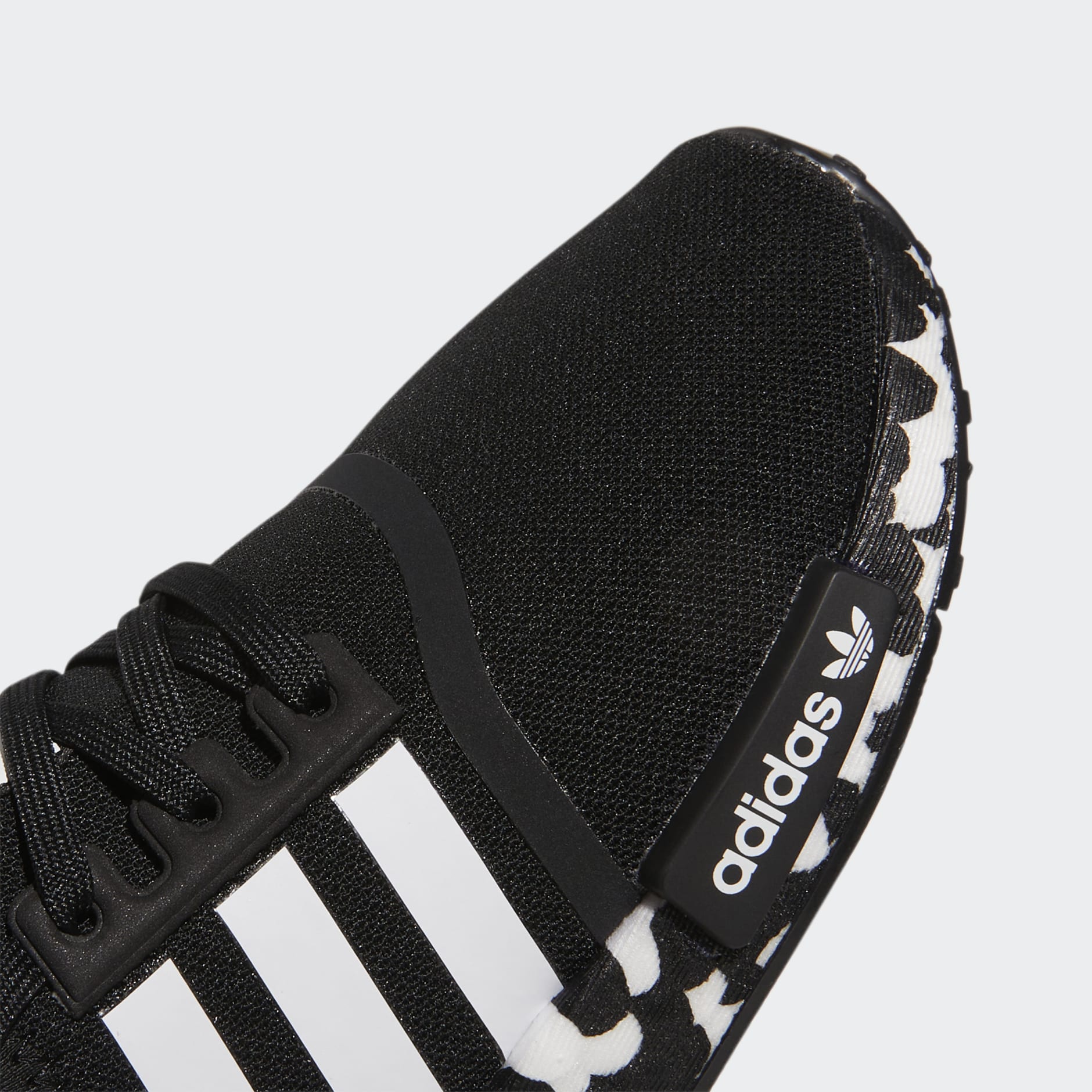 NMD_R1 Shoes
