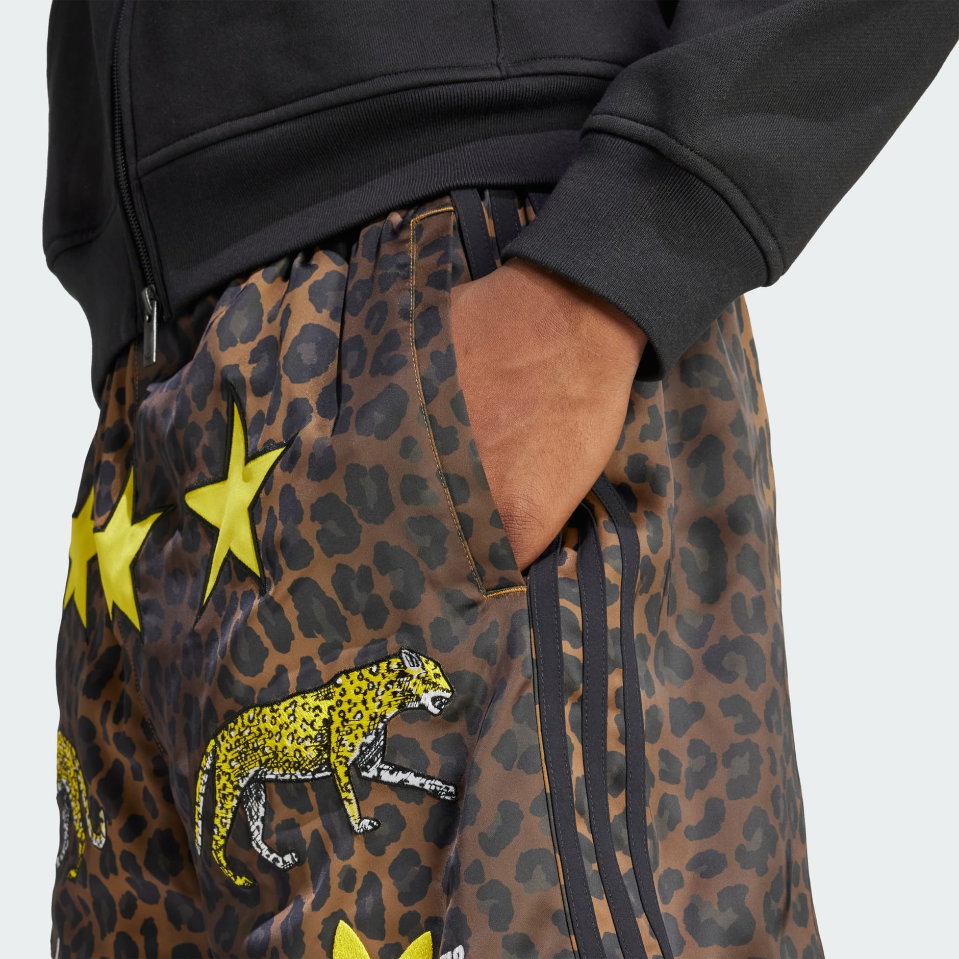 adidas Originals In The Ring Graphic Shorts