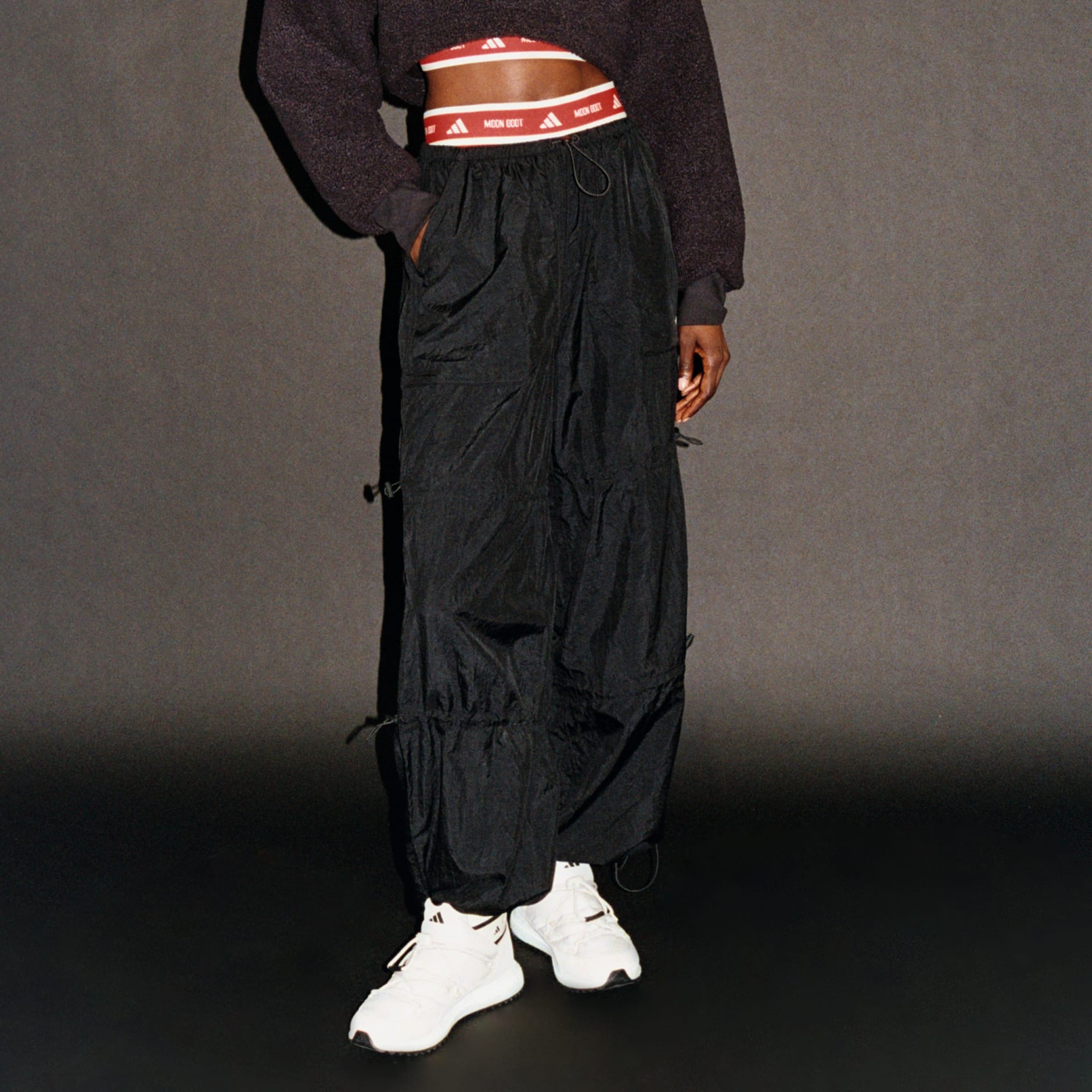 ★adidas x MOON BOOT★コラボ★PARACHUTE PANTS★追跡可 Adidas x MOON BOOT Women's Blue Parachute Pants – Puffer Reds