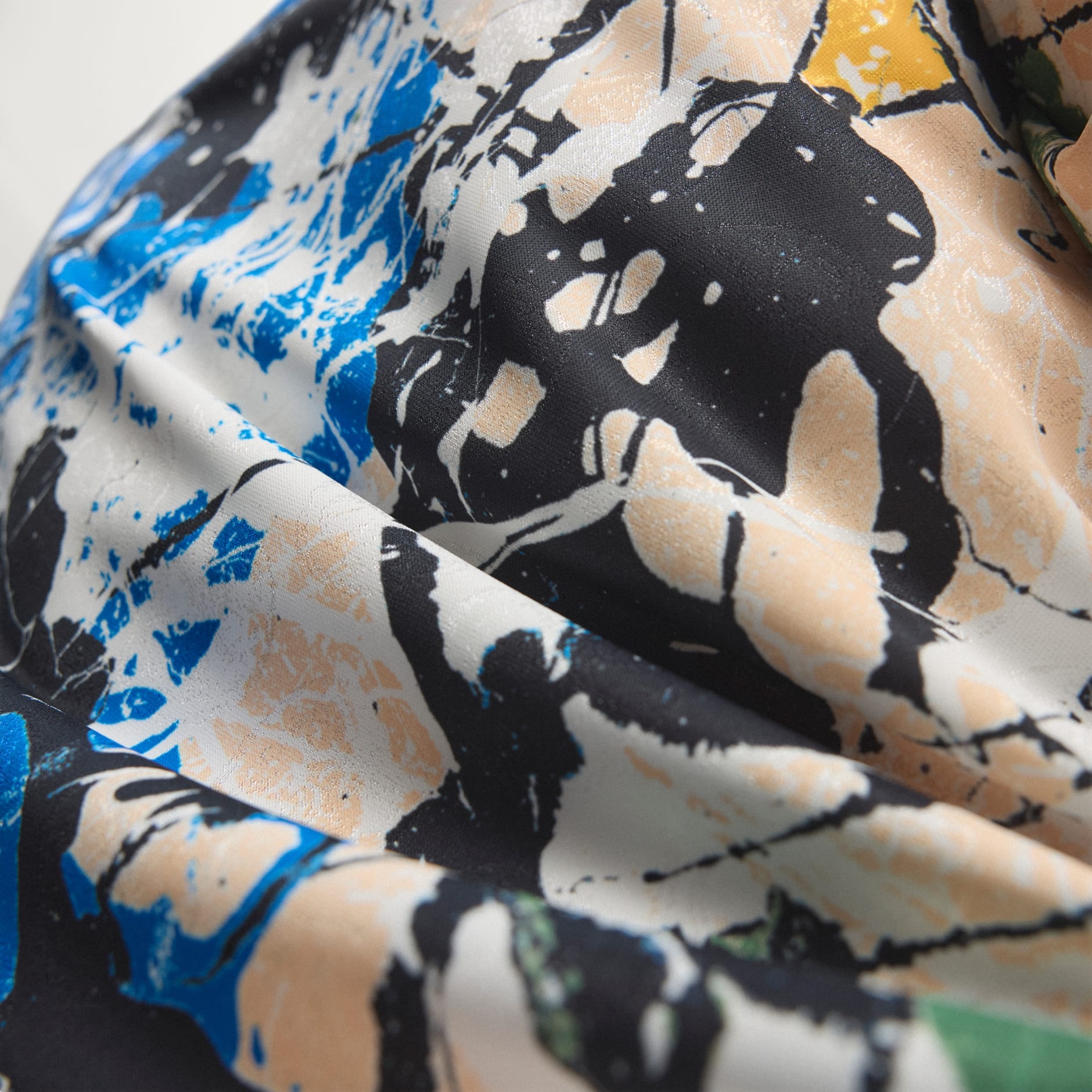 Manchester United Stone Roses Long Sleeve Jersey