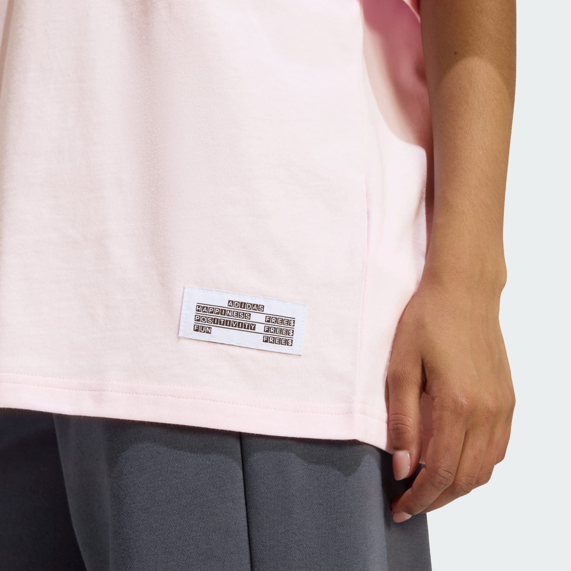 TRICOU MINI GRAFIC SUPRADIMENSIONAT EMBROIDERY