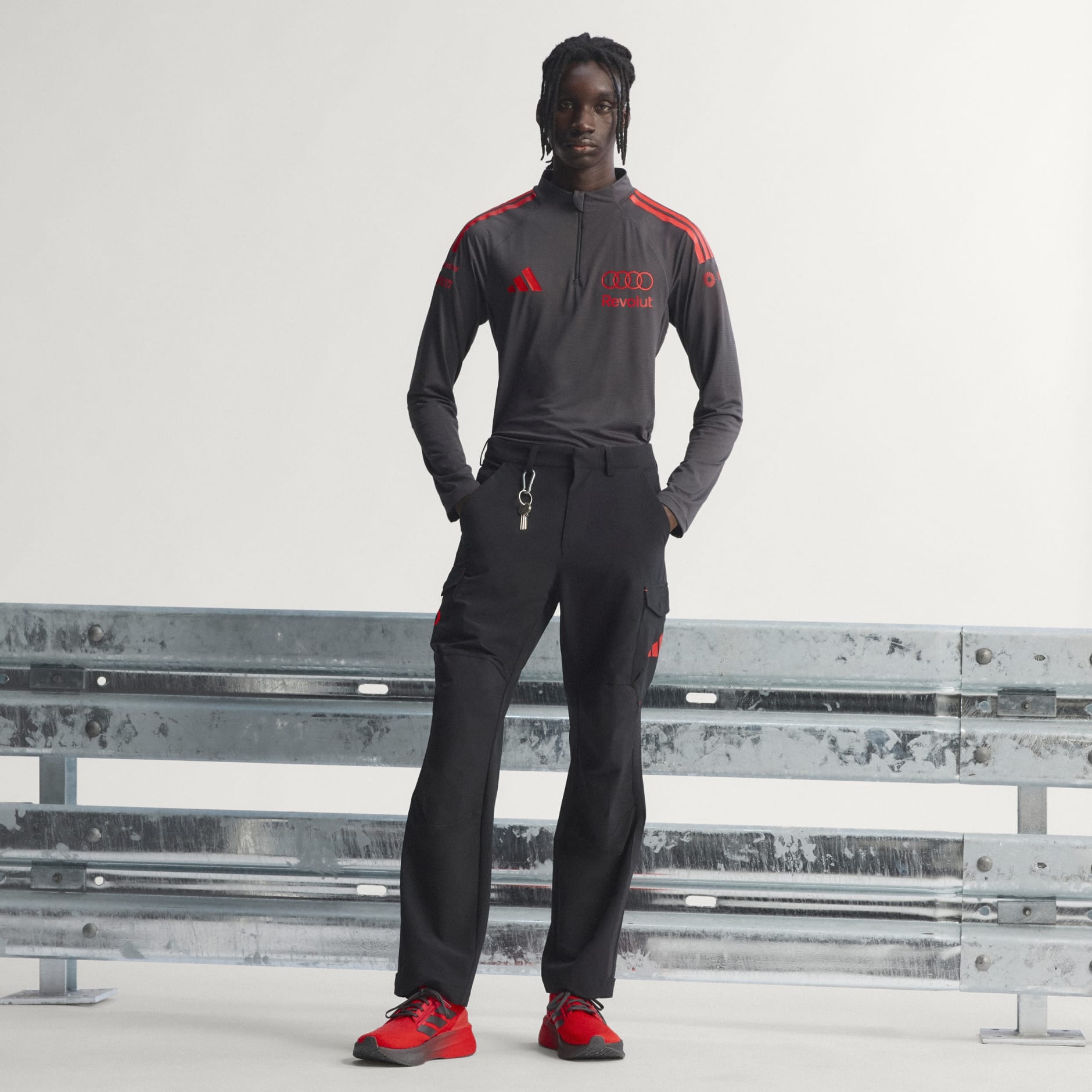 PANTALON AUDI FORMULA ONE TEAM MECHANICS PENTRU BĂRBAȚI