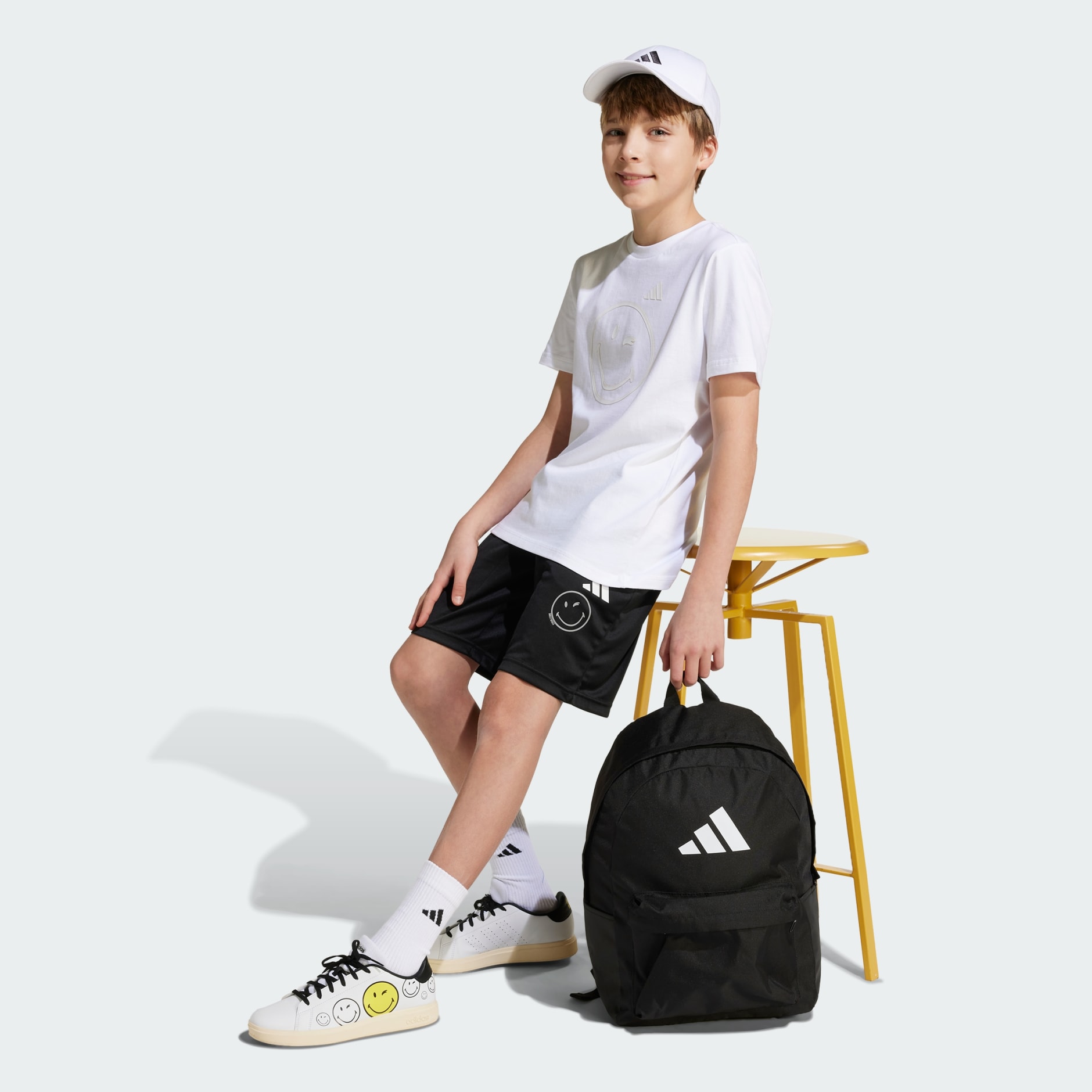 تيشيرت أديداس Smileyworld x برسومات للأطفال