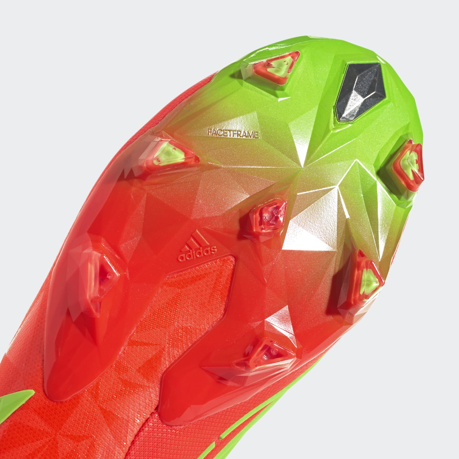 Guayos Predator Edge.1 Low Terreno Firme