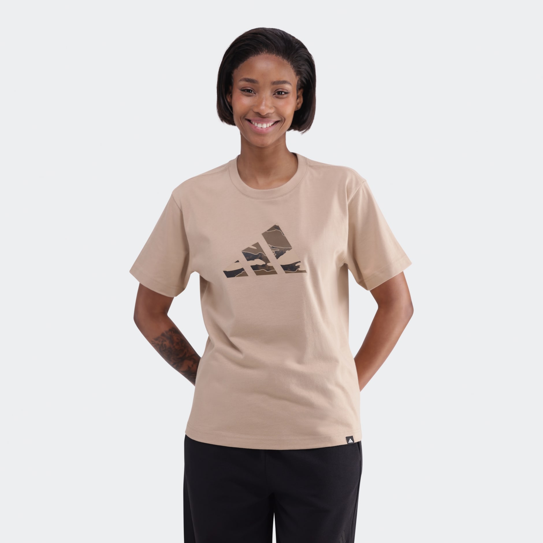 Camo Cropped Graphic T-Shirt