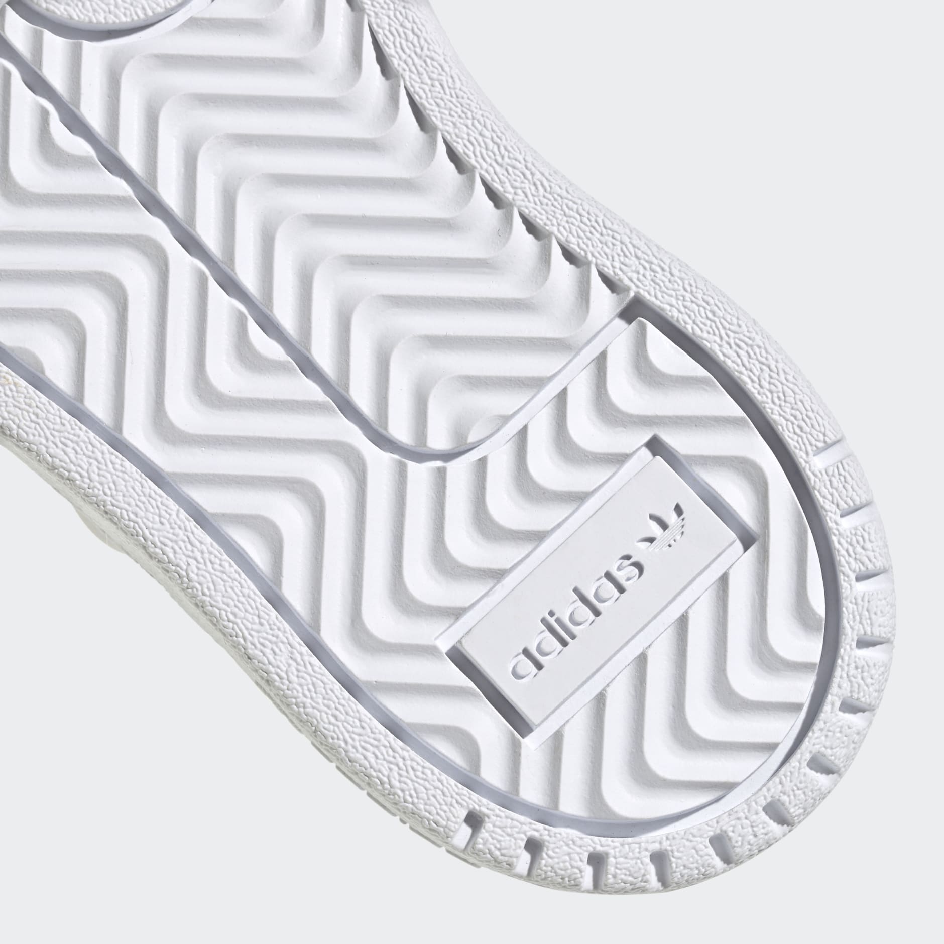 NY 90 Shoes